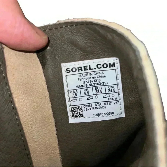 Sorel Women's Light Tan Wedge Boots - Picture 11 of 11